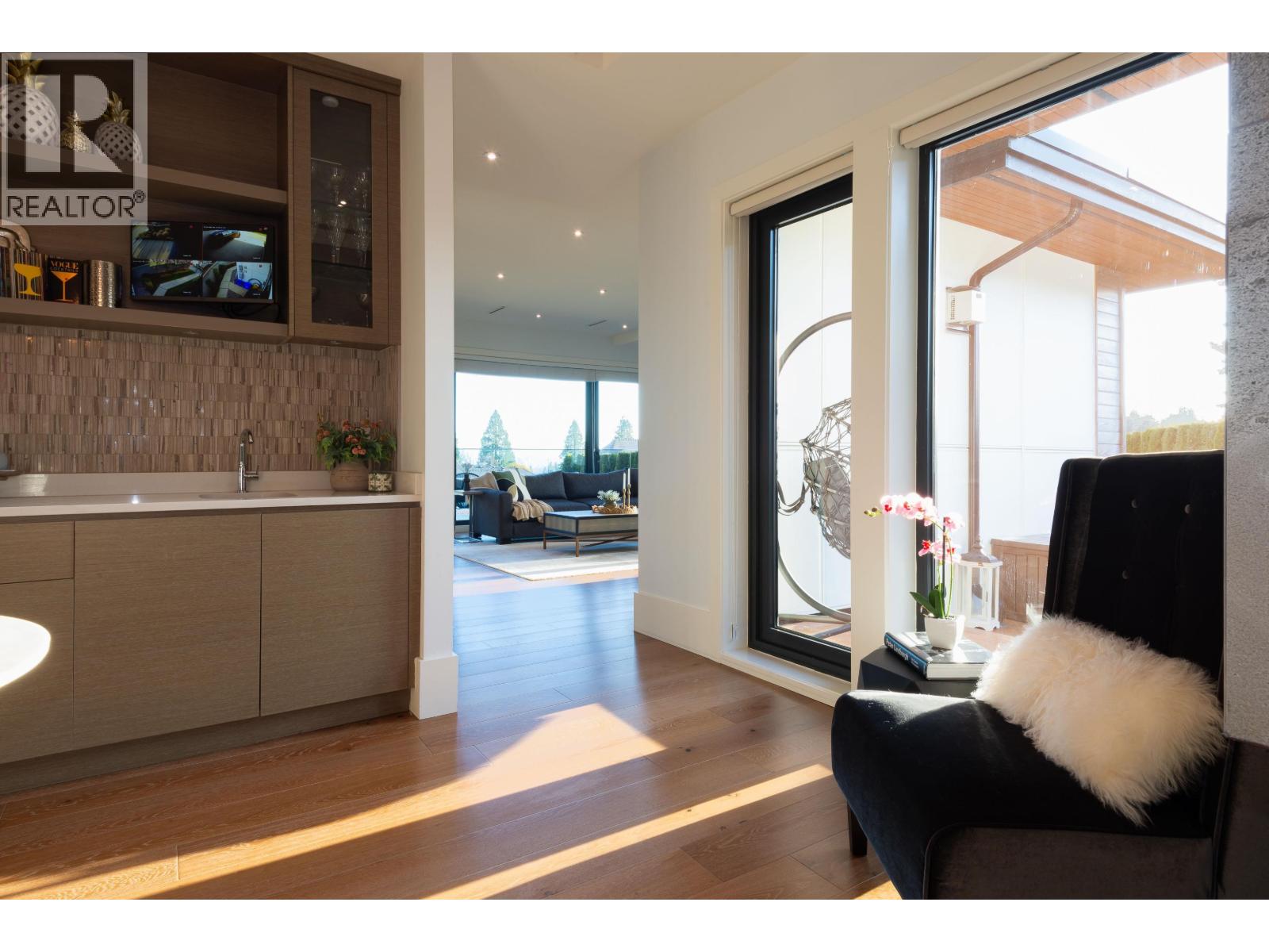 908 Beaconsfield Road, North Vancouver, British Columbia  V7R 1S8 - Photo 10 - R3163083