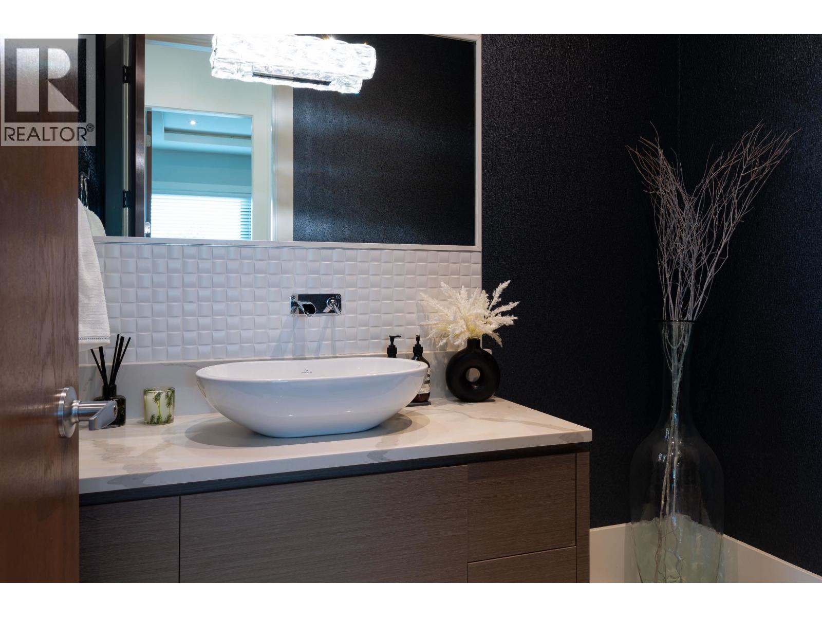 908 Beaconsfield Road, North Vancouver, British Columbia  V7R 1S8 - Photo 15 - R3163083