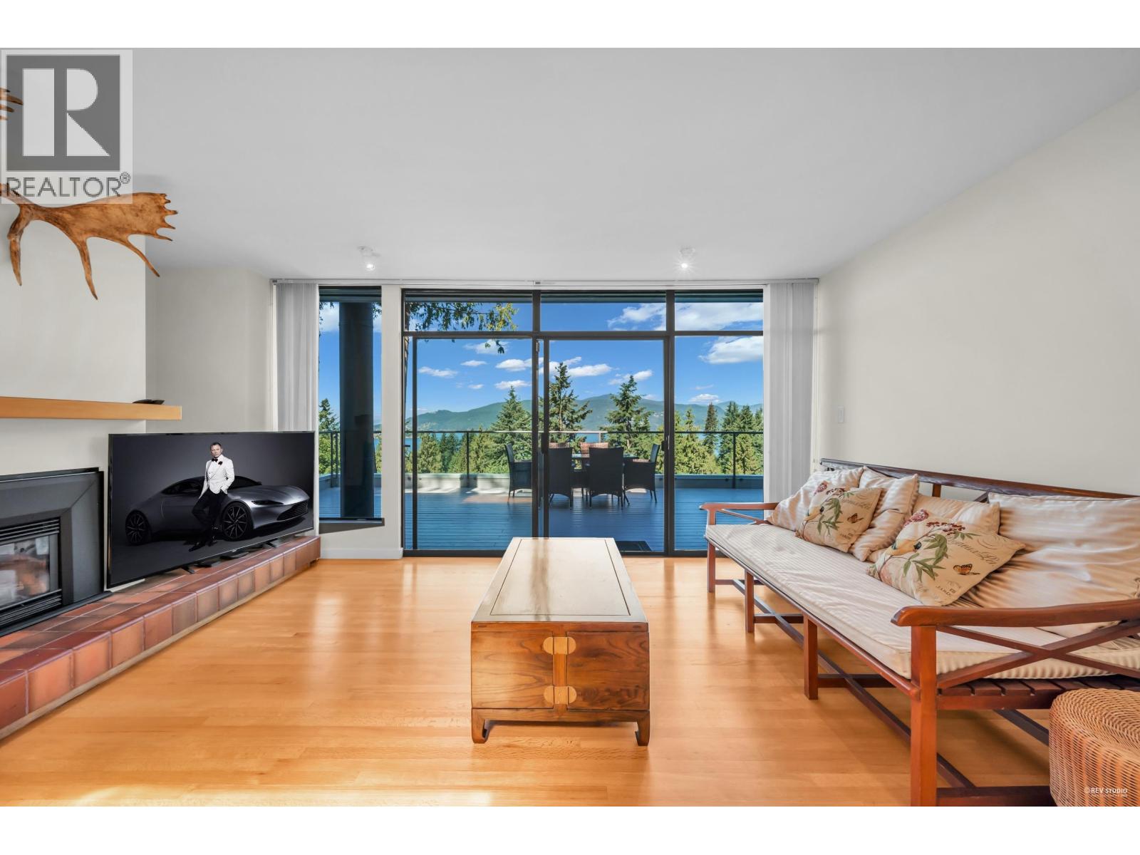 5317 Montiverdi Place, West Vancouver, British Columbia  V7W 2W8 - Photo 12 - R3163086