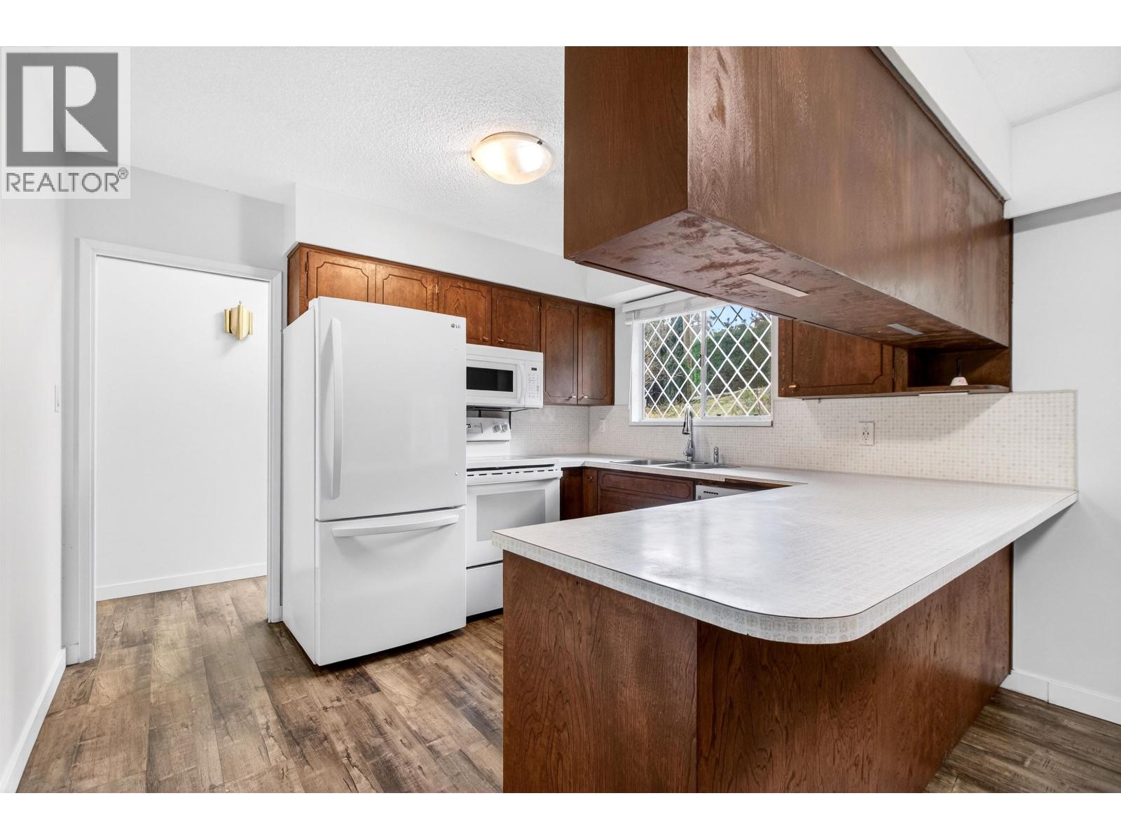 3362 Viewmount Drive, Port Moody, British Columbia  V3H 2L7 - Photo 5 - R3163098