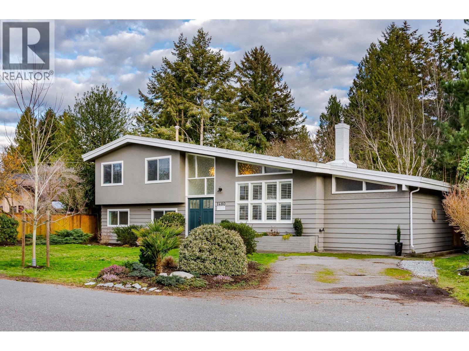 1480 Farrell Avenue, Delta, British Columbia  V4L 1V5 - Photo 2 - R3163124