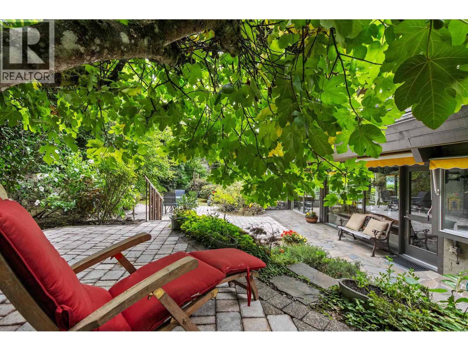 6035 Eagleridge Drive, West Vancouver, British Columbia  V7W 1W7 - Photo 10 - R3163130