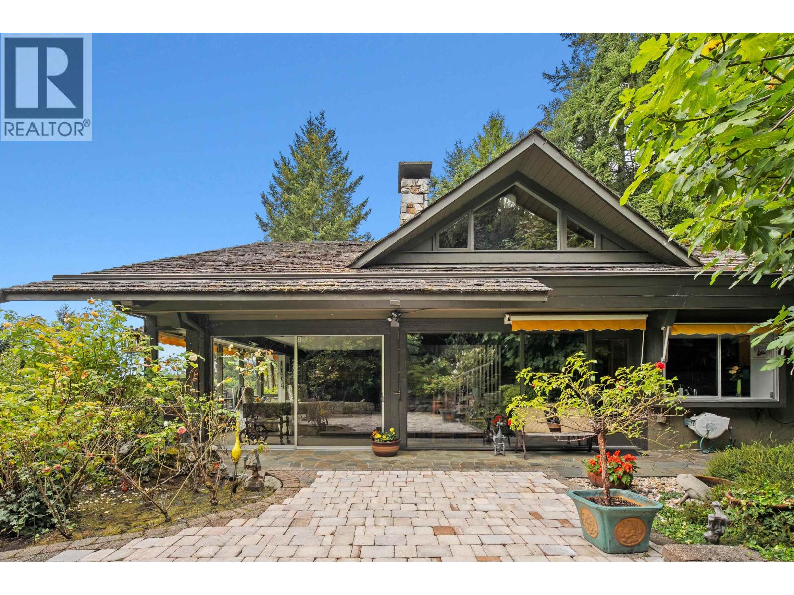 6035 Eagleridge Drive, West Vancouver, British Columbia  V7W 1W7 - Photo 3 - R3163130