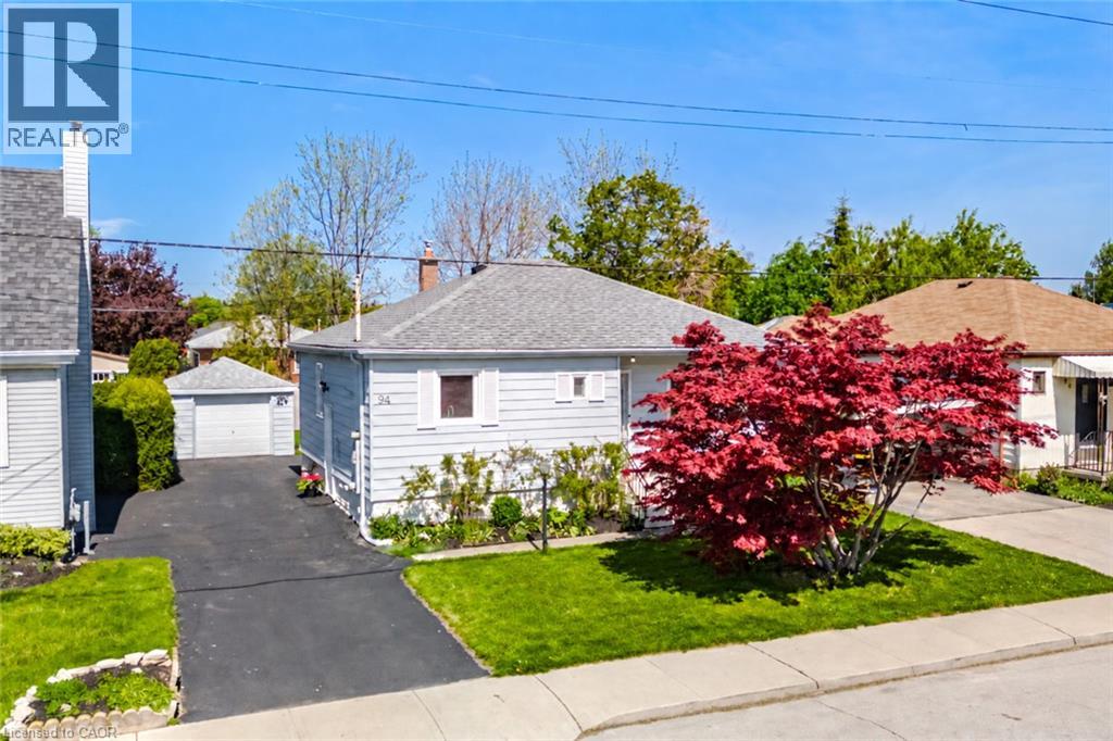 94 Clarendon Avenue, Hamilton, Ontario  L9A 3A3 - Photo 5 - 40860785