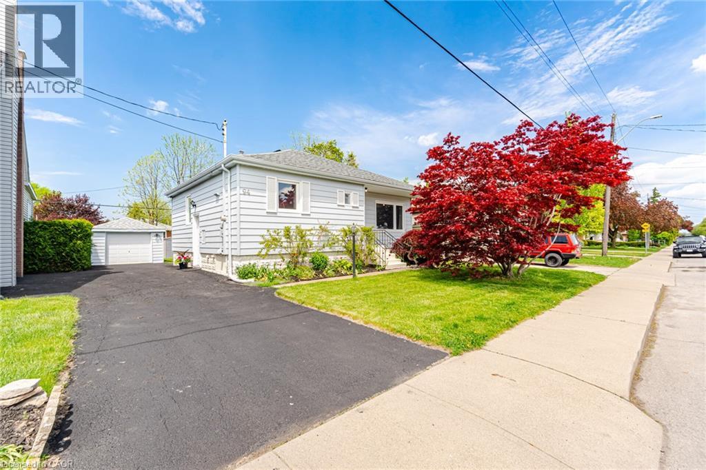 94 Clarendon Avenue, Hamilton, Ontario  L9A 3A3 - Photo 6 - 40860785