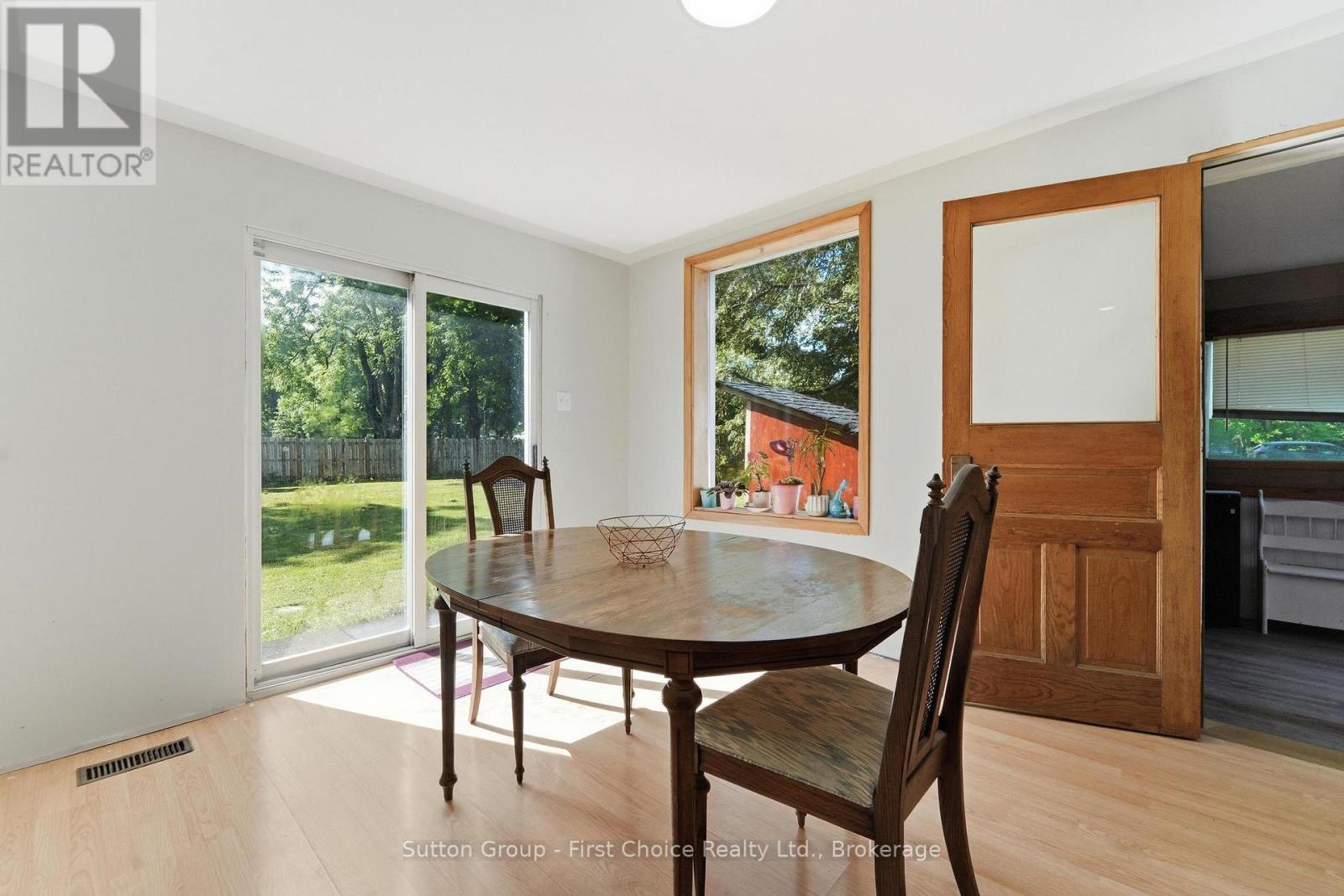 33 Bayfield Street, Huron East (Egmondville), Ontario  N0K 1G0 - Photo 11 - X13761290