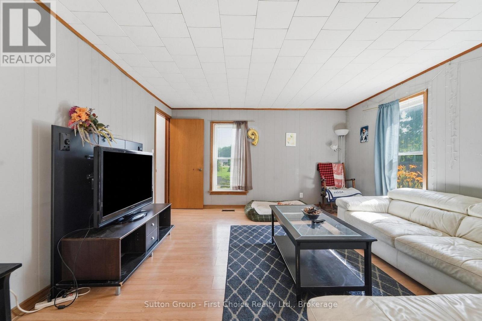33 Bayfield Street, Huron East (Egmondville), Ontario  N0K 1G0 - Photo 15 - X13761290