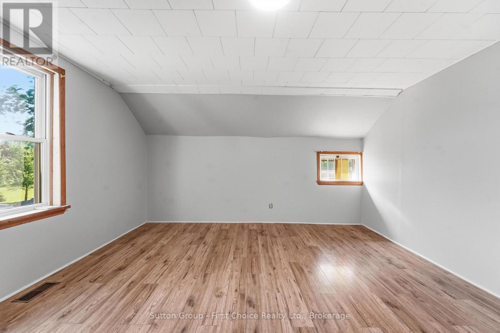 33 Bayfield Street, Huron East (Egmondville), Ontario  N0K 1G0 - Photo 24 - X13761290