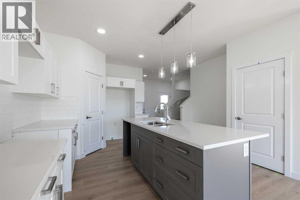 308 Edgefield Close, Strathmore, Alberta  T1P 2H9 - Photo 9 - A2290008