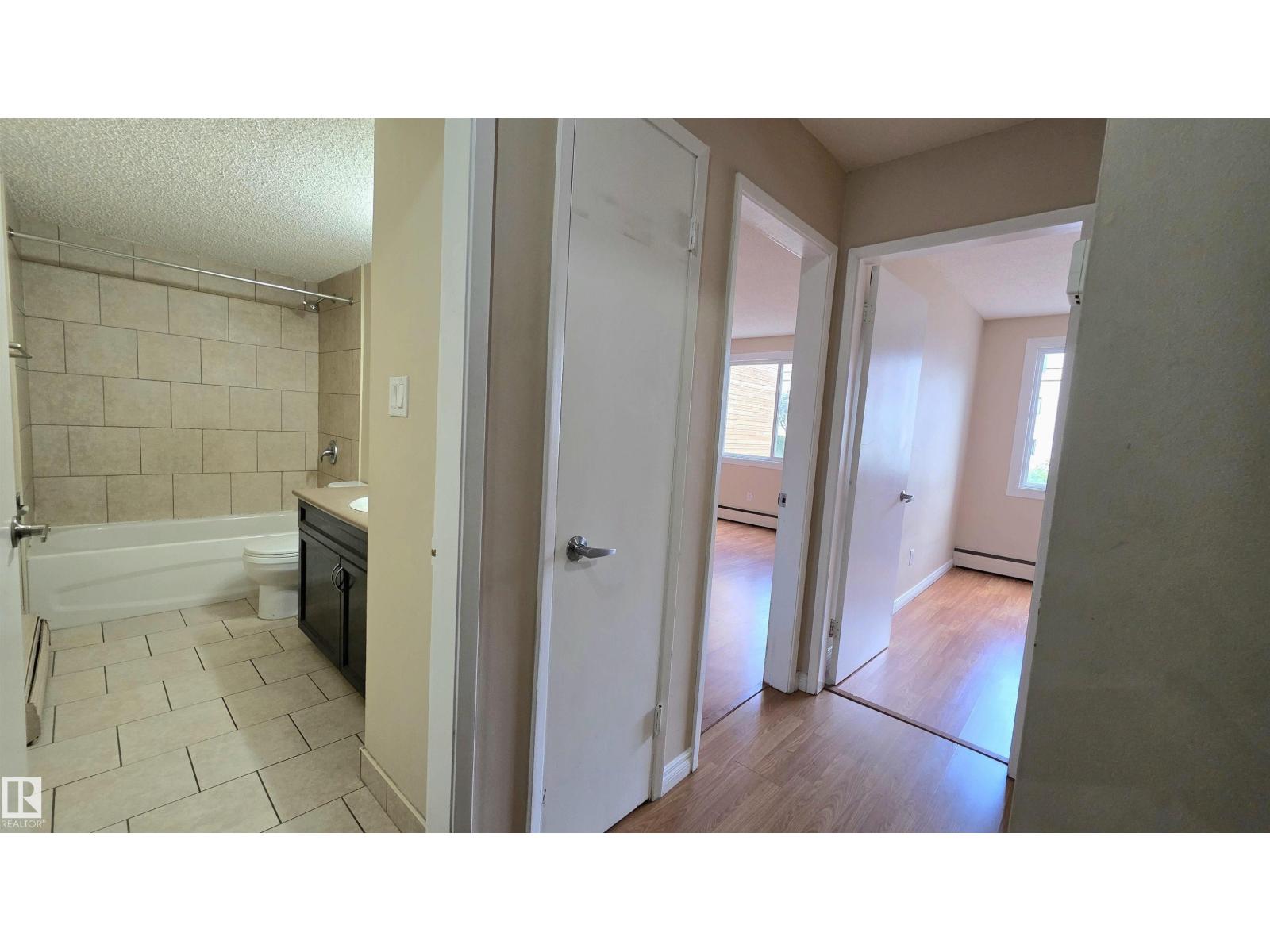 #207 10415 93 St NW NW, Edmonton, Alberta  T5X 1X5 - Photo 22 - E4501961
