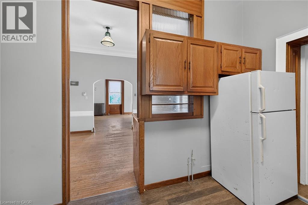 15 St David Street W, Thorold, Ontario  L2V 2L1 - Photo 18 - 40860249