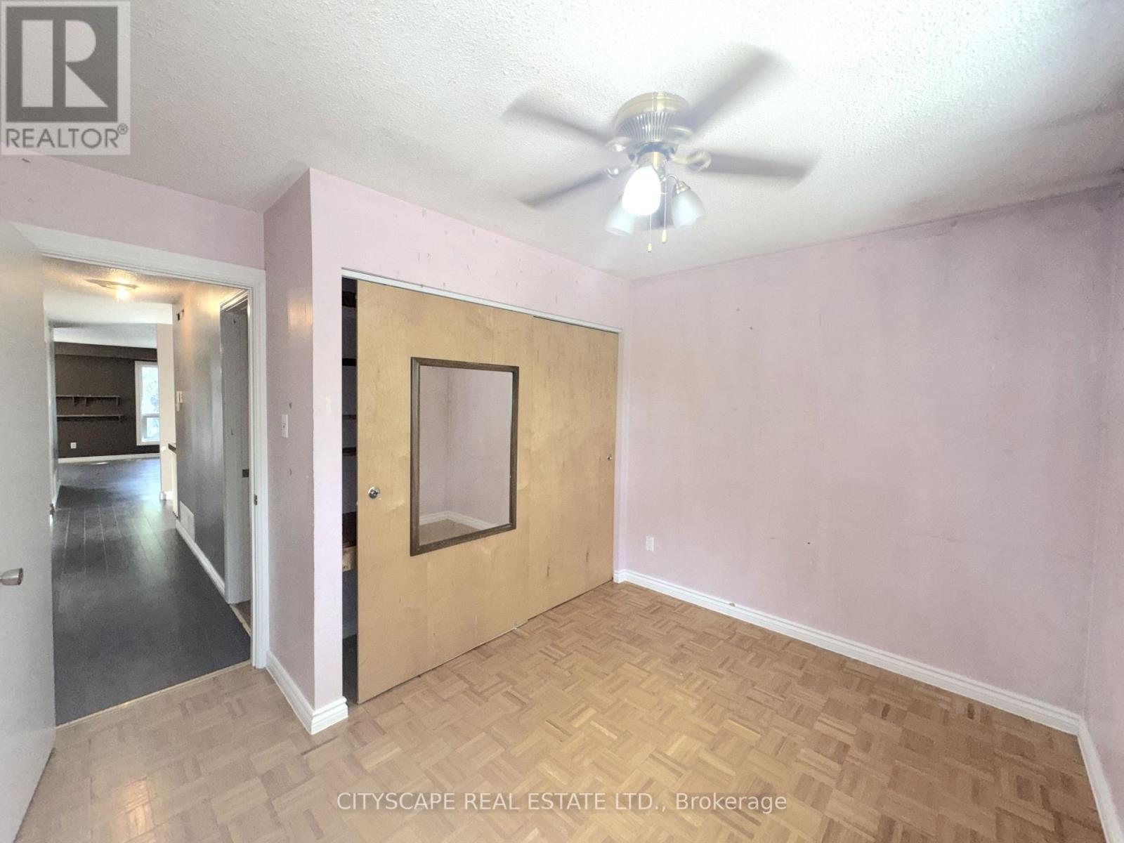 6087 Featherhead Crescent, Mississauga, Ontario  L5N 2B5 - Photo 19 - W13761168