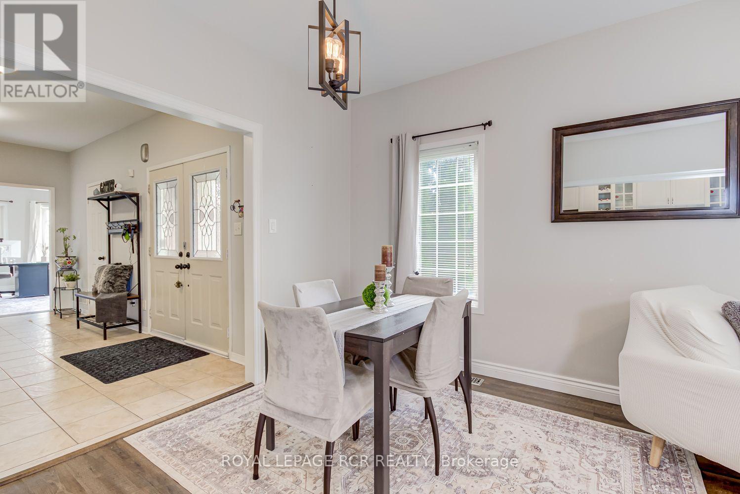 13 Silvervalley Drive, Caledon, Ontario  L7E 2Y8 - Photo 8 - W13761288