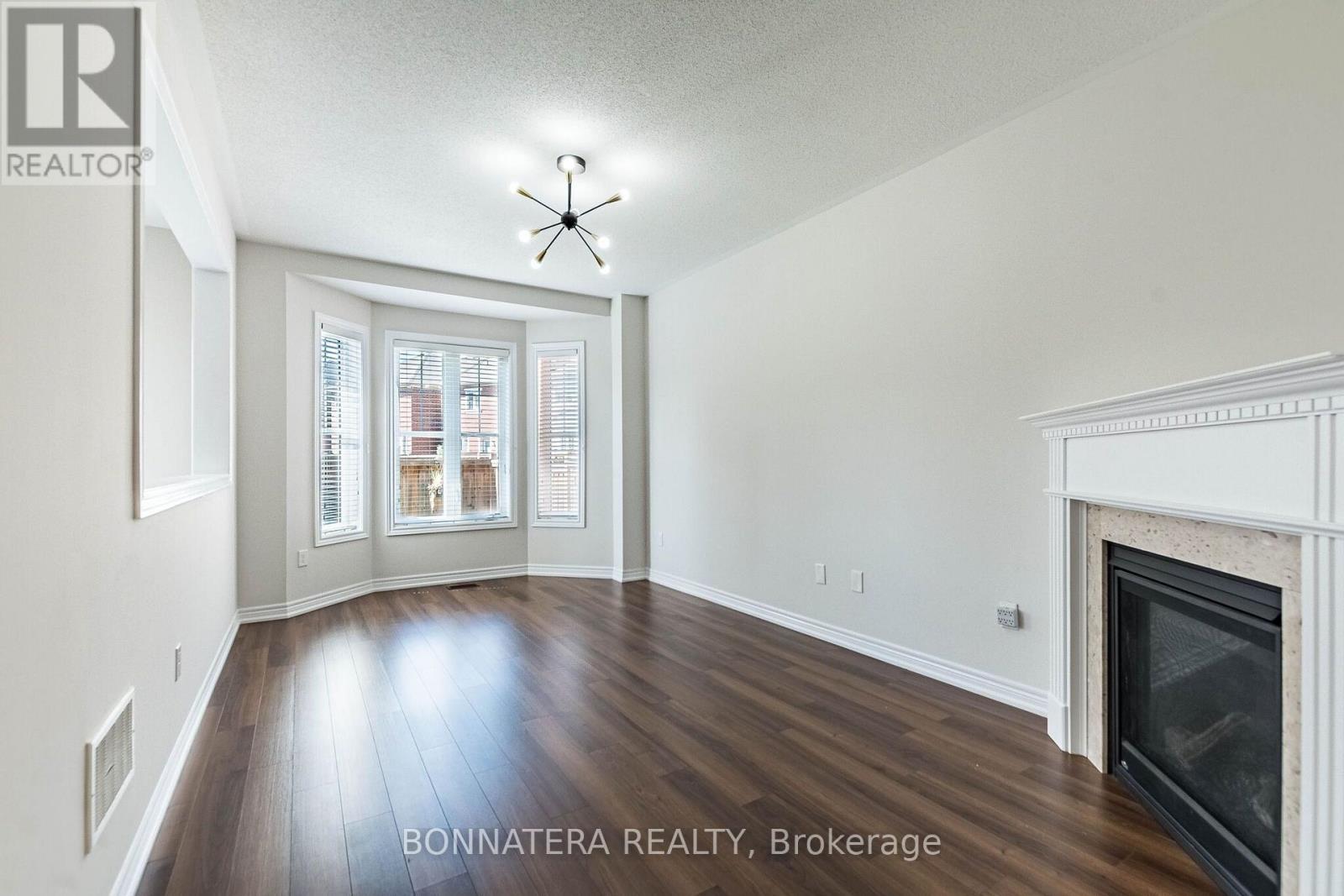 462 Terrace Way, Oakville, Ontario  L6M 1N5 - Photo 10 - W13761298