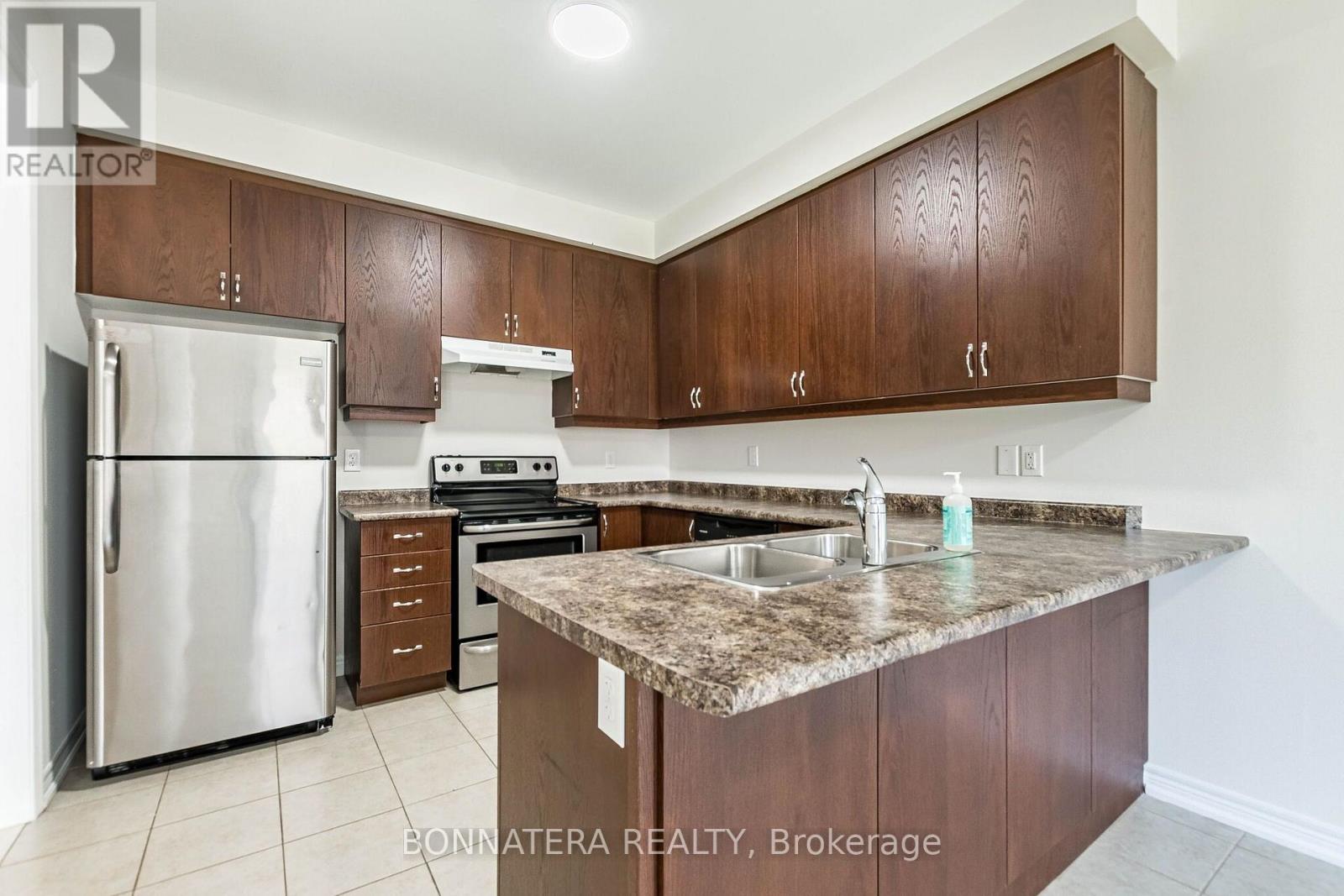 462 Terrace Way, Oakville, Ontario  L6M 1N5 - Photo 13 - W13761298