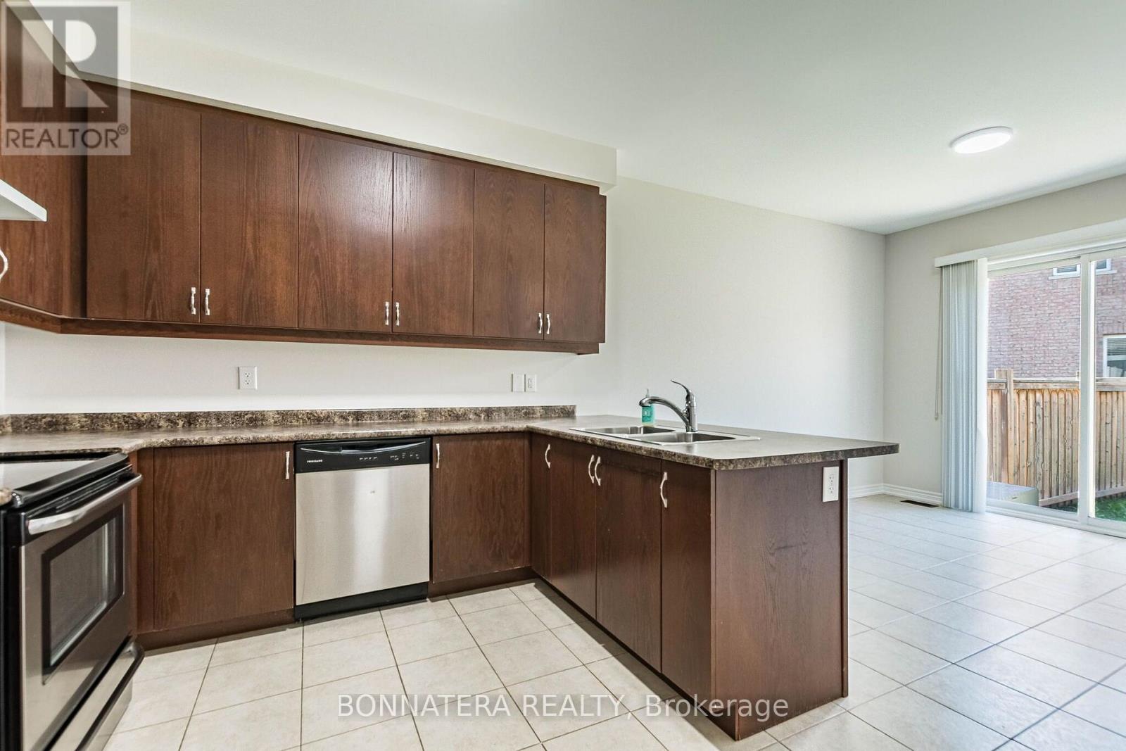 462 Terrace Way, Oakville, Ontario  L6M 1N5 - Photo 17 - W13761298