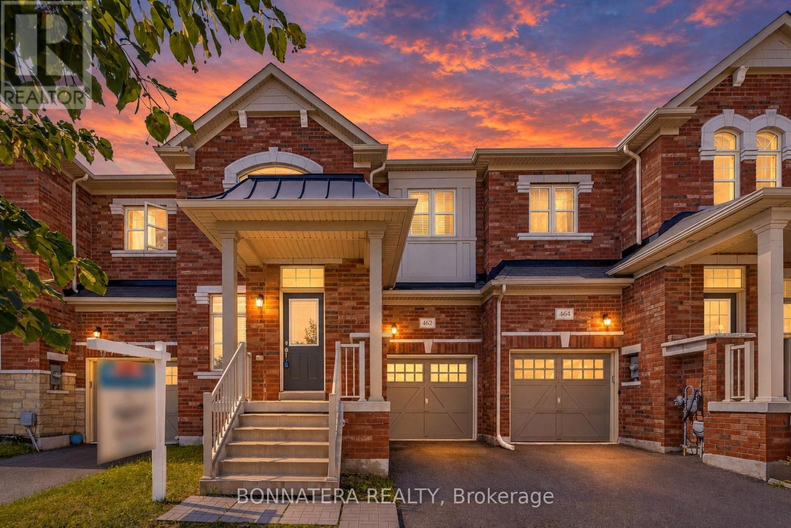 462 Terrace Way, Oakville, Ontario  L6M 1N5 - Photo 3 - W13761298
