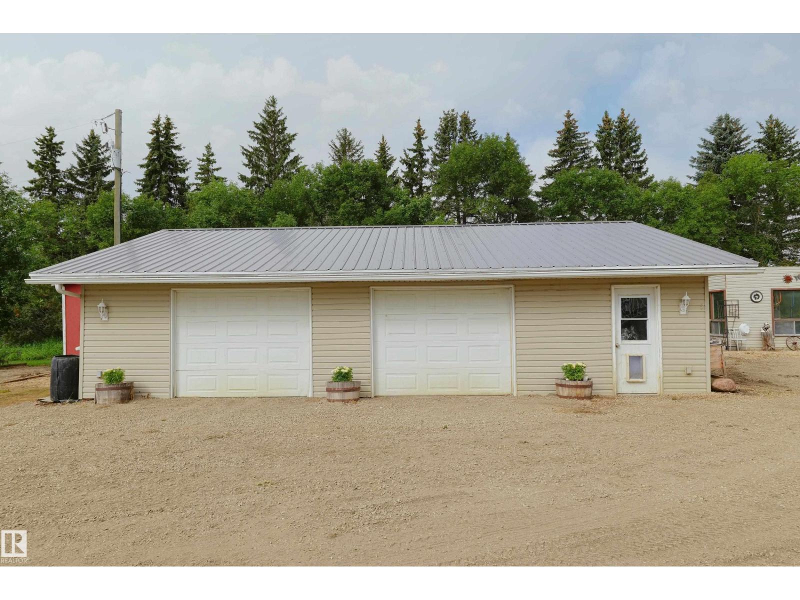 6006 Twp Rd 602, Rural Barrhead County, Alberta  T7N 1N3 - Photo 4 - E4507719