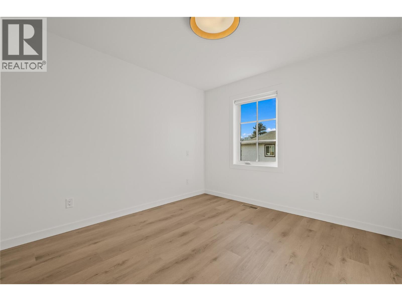 2957 Conlin Court Unit# 1, Kelowna, British Columbia  V1Y 7S7 - Photo 36 - 10383467