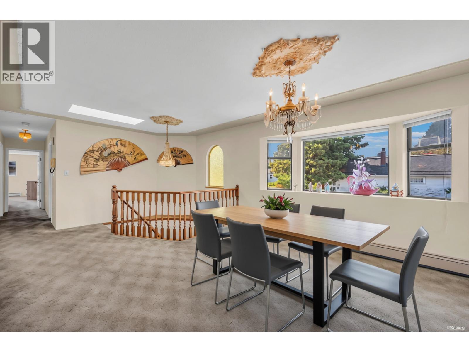 156 N Rosser Avenue, Burnaby, British Columbia  V5C 6C4 - Photo 8 - R3162963