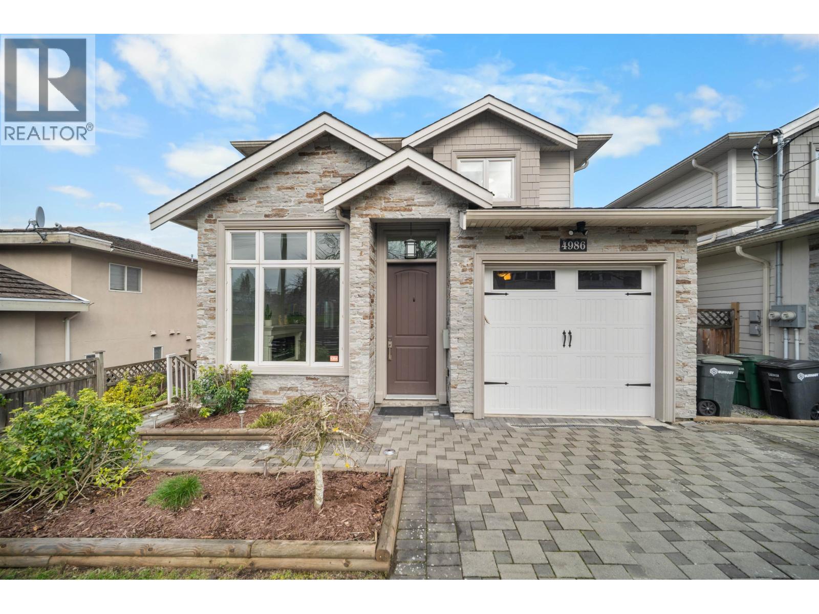 4986 INMAN AVENUE, burnaby, British Columbia