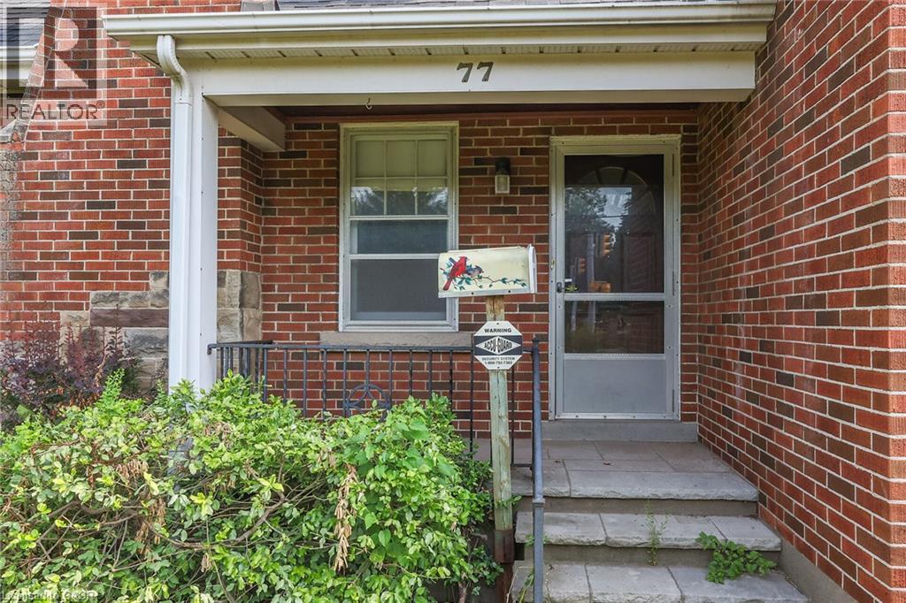 77 Main Street E, Grimsby, Ontario  L3M 1N5 - Photo 3 - 40861394