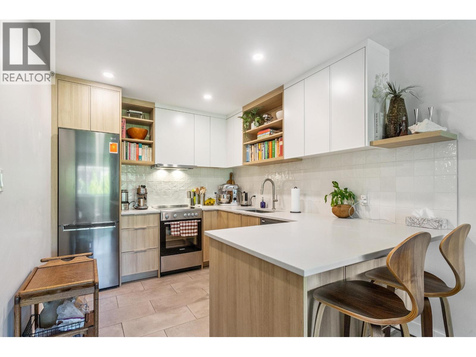 303 2469 Cornwall Avenue, Vancouver, British Columbia  V6K 1B9 - Photo 6 - R3162226