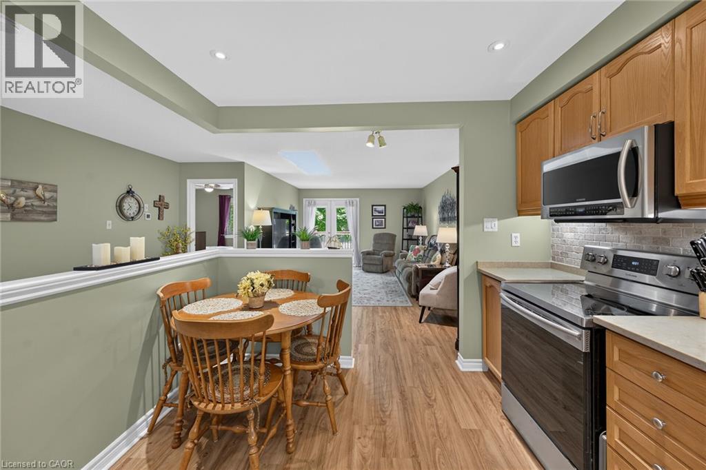 30 Braemar Avenue Unit# 22, Caledonia, Ontario  N3W 2M1 - Photo 14 - 40861634