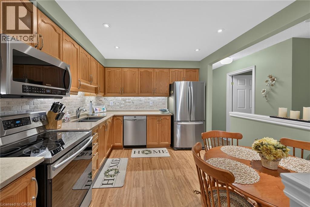 30 Braemar Avenue Unit# 22, Caledonia, Ontario  N3W 2M1 - Photo 16 - 40861634