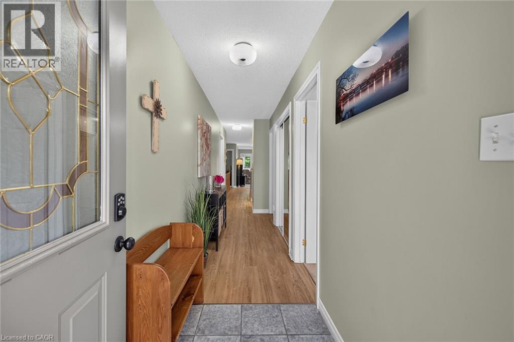 30 Braemar Avenue Unit# 22, Caledonia, Ontario  N3W 2M1 - Photo 3 - 40861634