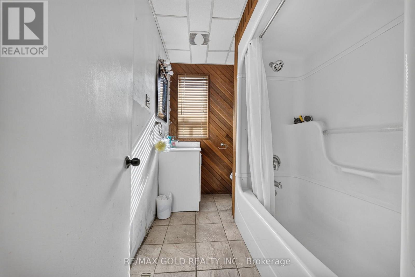 15 Beverley Street, Mississauga, Ontario  L4T 1E9 - Photo 14 - W13757562