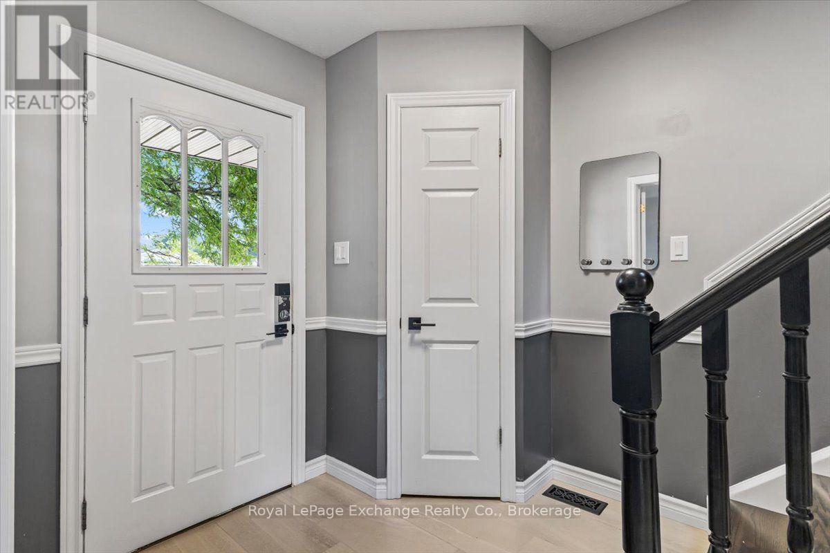 621 Lynden Crescent, Kincardine, Ontario  N2Z 3A9 - Photo 5 - X13761334