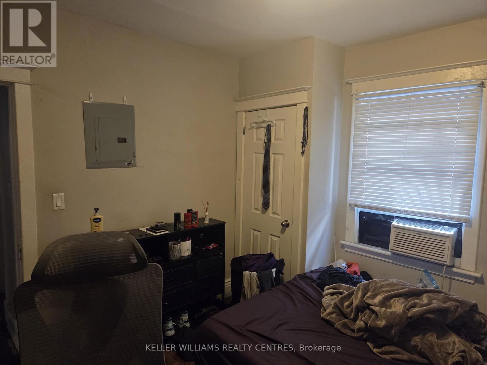 4 - 991 Main Street E, Hamilton, Ontario  L8M 1N3 - Photo 5 - X13761314