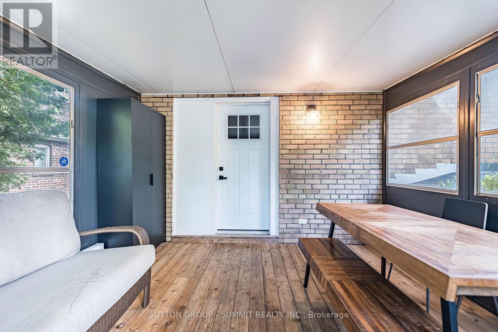 32 Ellis Avenue, Toronto, Ontario  M6S 2X1 - Photo 37 - W13760114