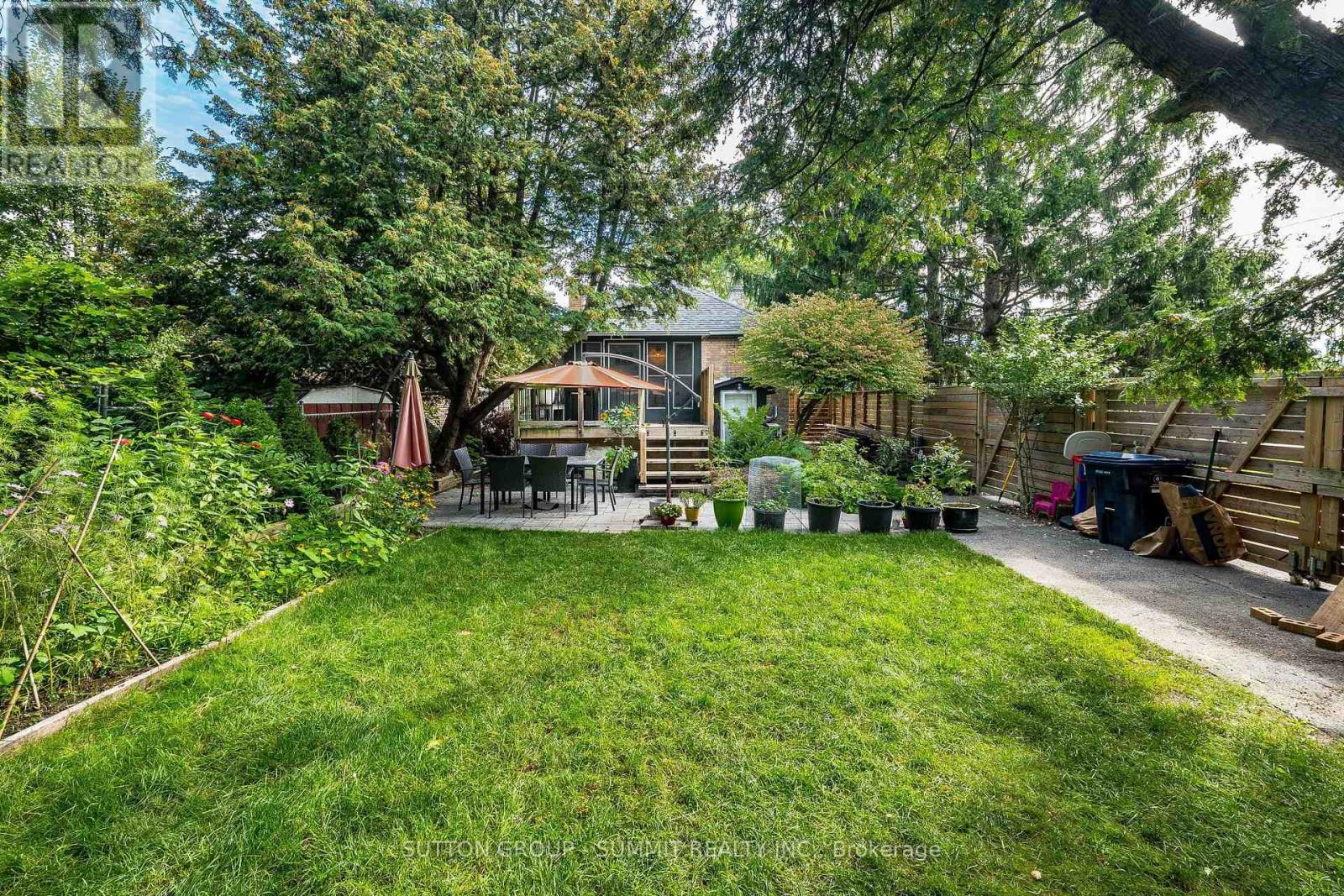 32 Ellis Avenue, Toronto, Ontario  M6S 2X1 - Photo 40 - W13760114