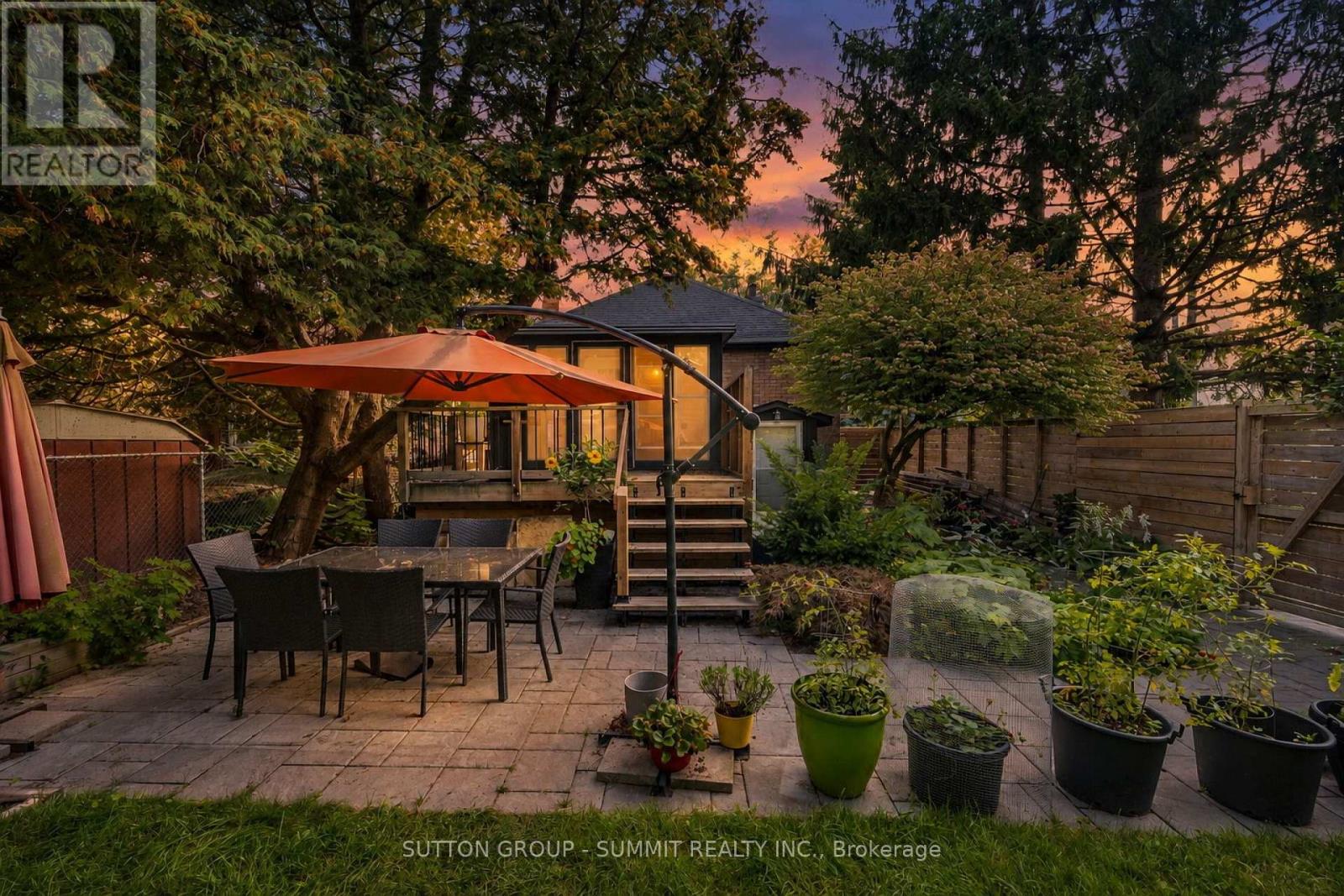 32 Ellis Avenue, Toronto, Ontario  M6S 2X1 - Photo 42 - W13760114
