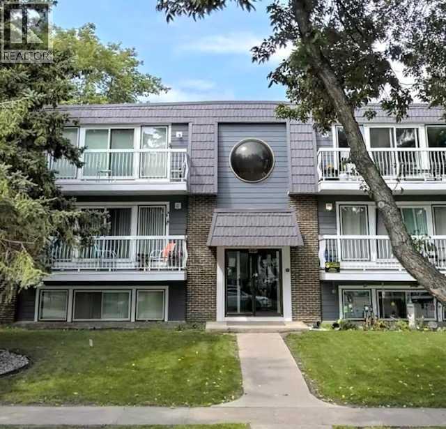 304, 4814 46 Street, red deer, Alberta