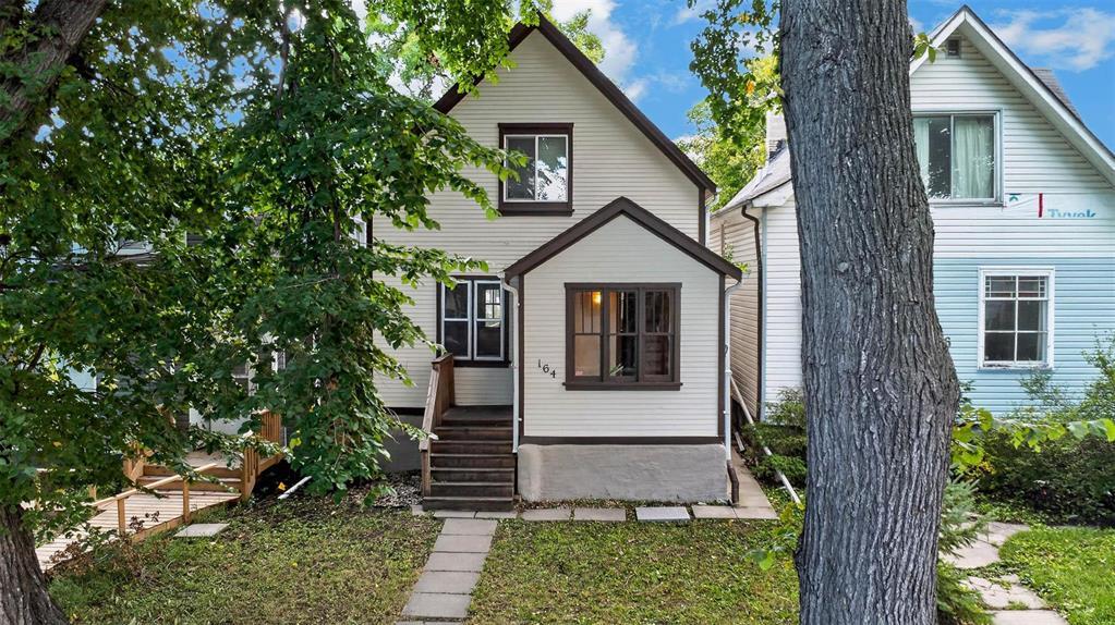 164 Lansdowne Avenue, Winnipeg, Manitoba  R2W 0G4 - Photo 0 - 202611189