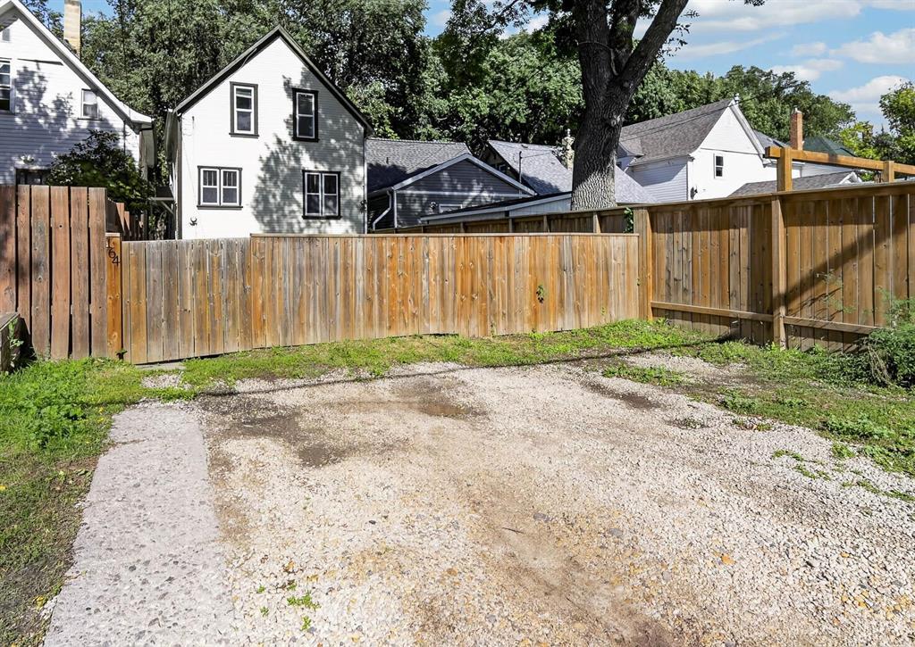 164 Lansdowne Avenue, Winnipeg, Manitoba  R2W 0G4 - Photo 30 - 202611189
