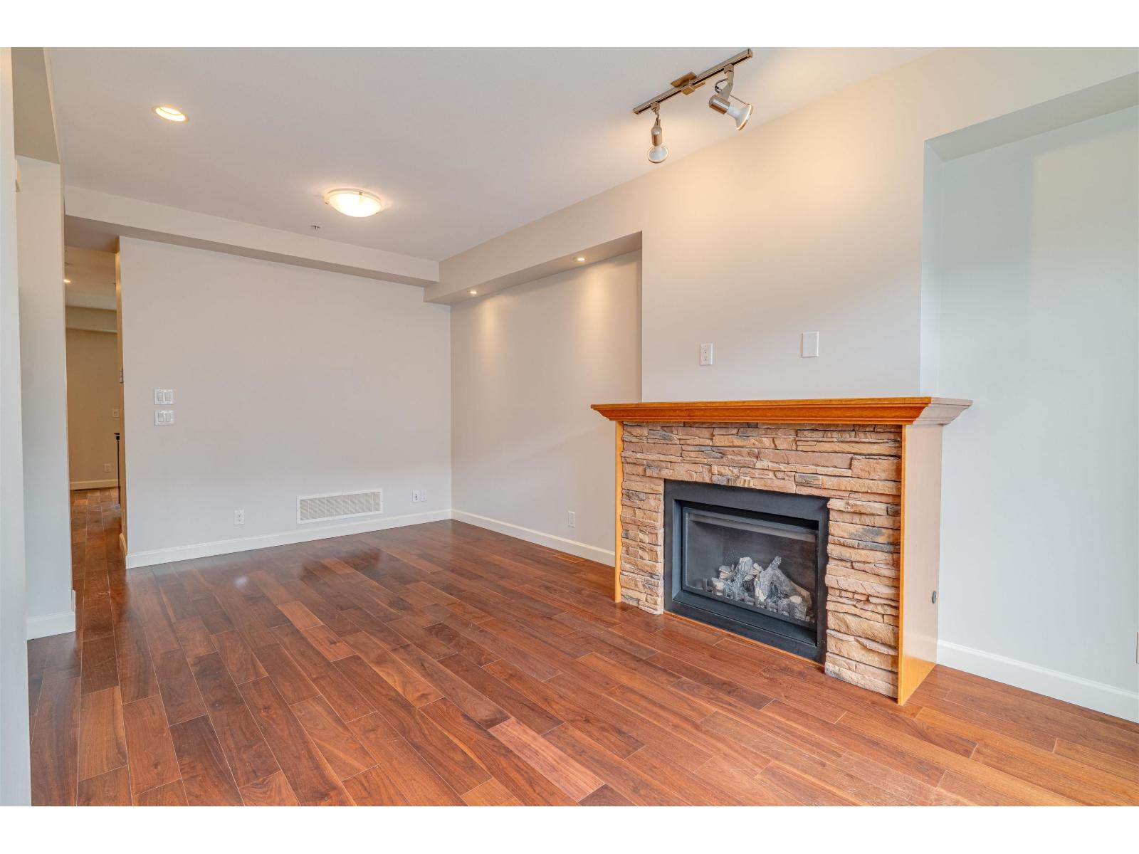 93 20738 84 Avenue, Langley, British Columbia  V2Y 0J6 - Photo 14 - R3162035