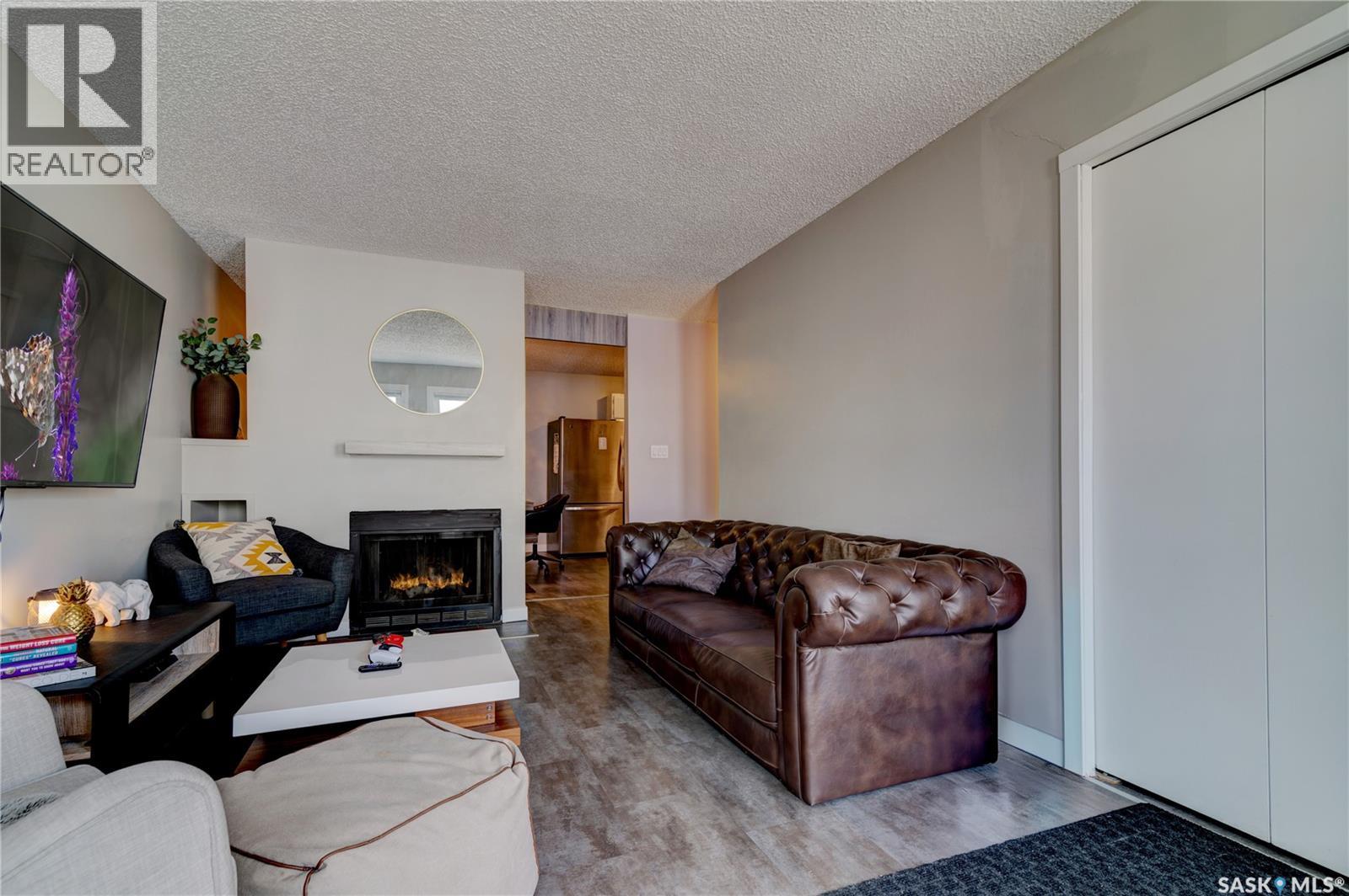 7348 Dalgliesh Drive, Regina, Saskatchewan  S4X 2K8 - Photo 3 - SK047915
