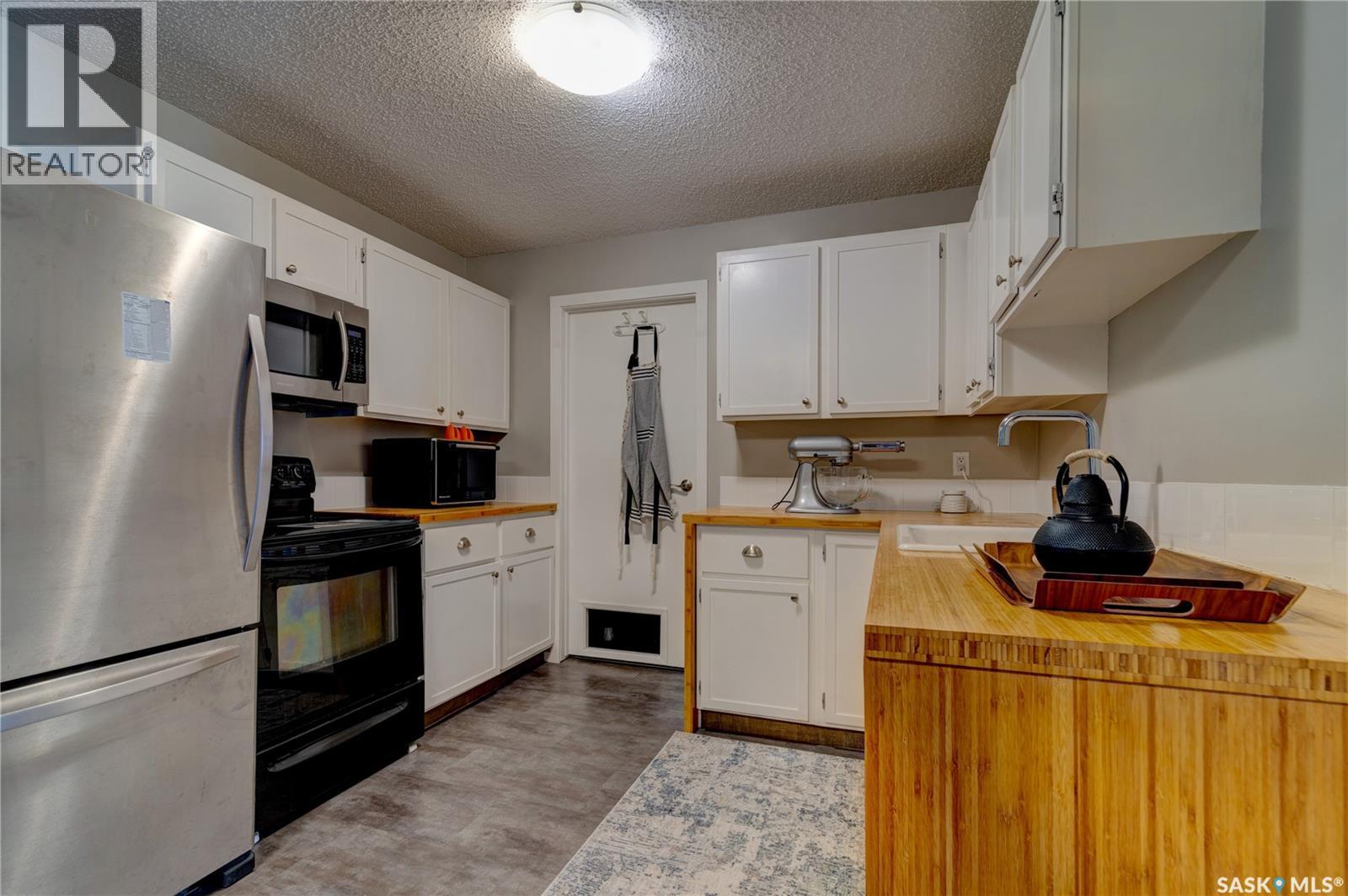 7348 Dalgliesh Drive, Regina, Saskatchewan  S4X 2K8 - Photo 7 - SK047915
