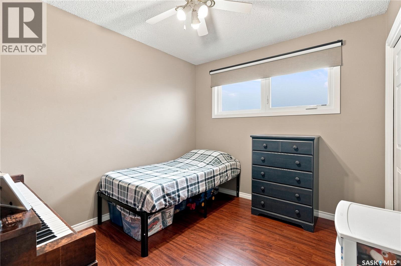 46 Cooper Crescent, Regina, Saskatchewan  S4R 4J7 - Photo 12 - SK047850