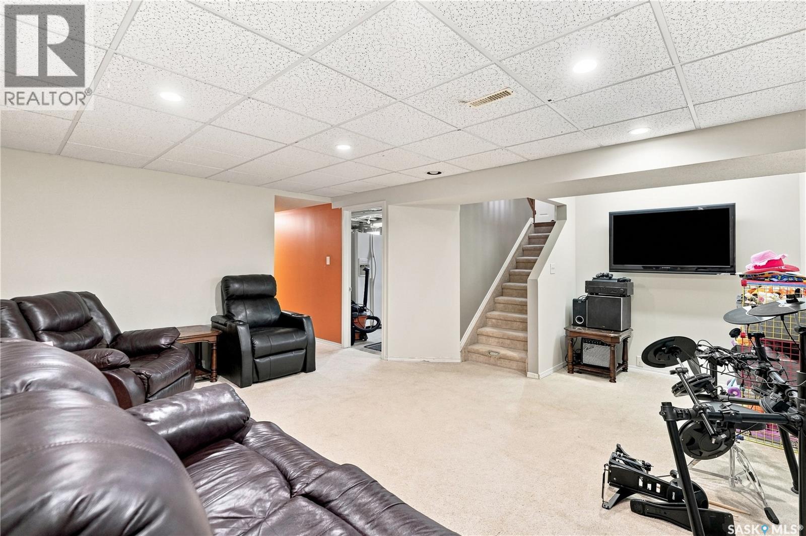 46 Cooper Crescent, Regina, Saskatchewan  S4R 4J7 - Photo 19 - SK047850