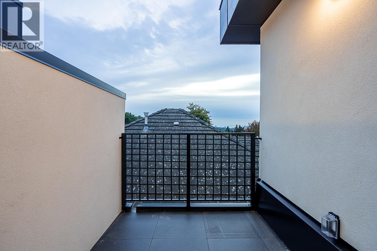 1 3638 Normandy Drive, Vancouver, British Columbia  V5M 2G3 - Photo 35 - R3162804