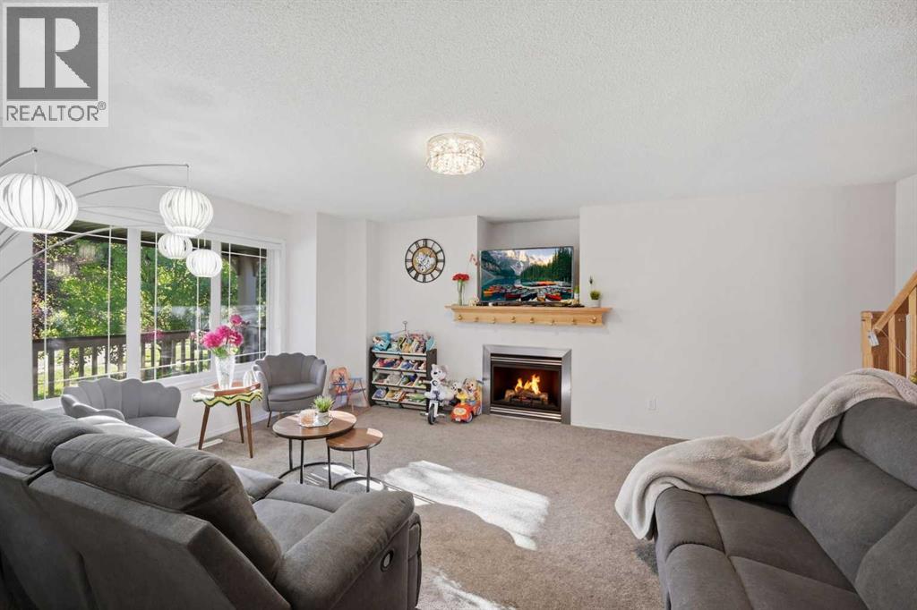 126 Copperfield Manor, Calgary, Alberta  T2Z 4R9 - Photo 2 - A2342917
