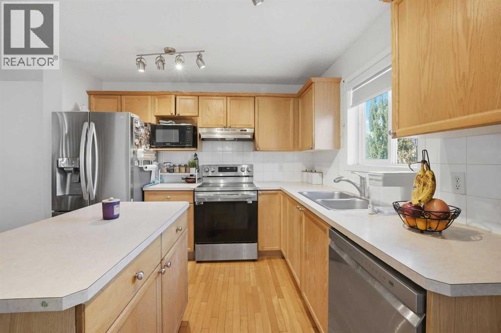 126 Copperfield Manor, Calgary, Alberta  T2Z 4R9 - Photo 6 - A2342917