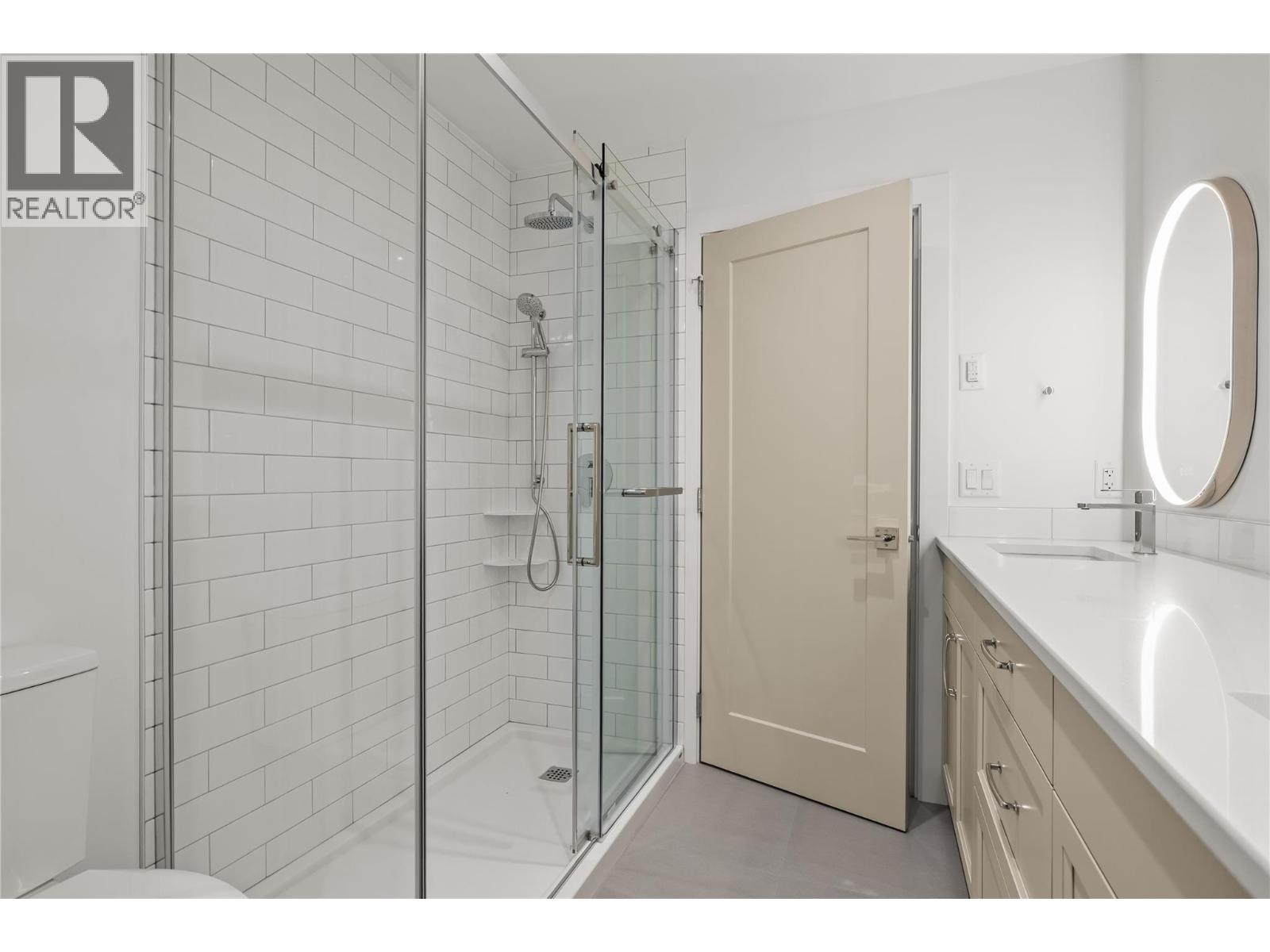 2957 Conlin Court Unit# 2, Kelowna, British Columbia  V1Y 7S7 - Photo 29 - 10383470