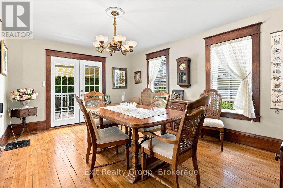 28 Lorne Avenue, Quinte West, Ontario  K8V 5B3 - Photo 11 - X13761648