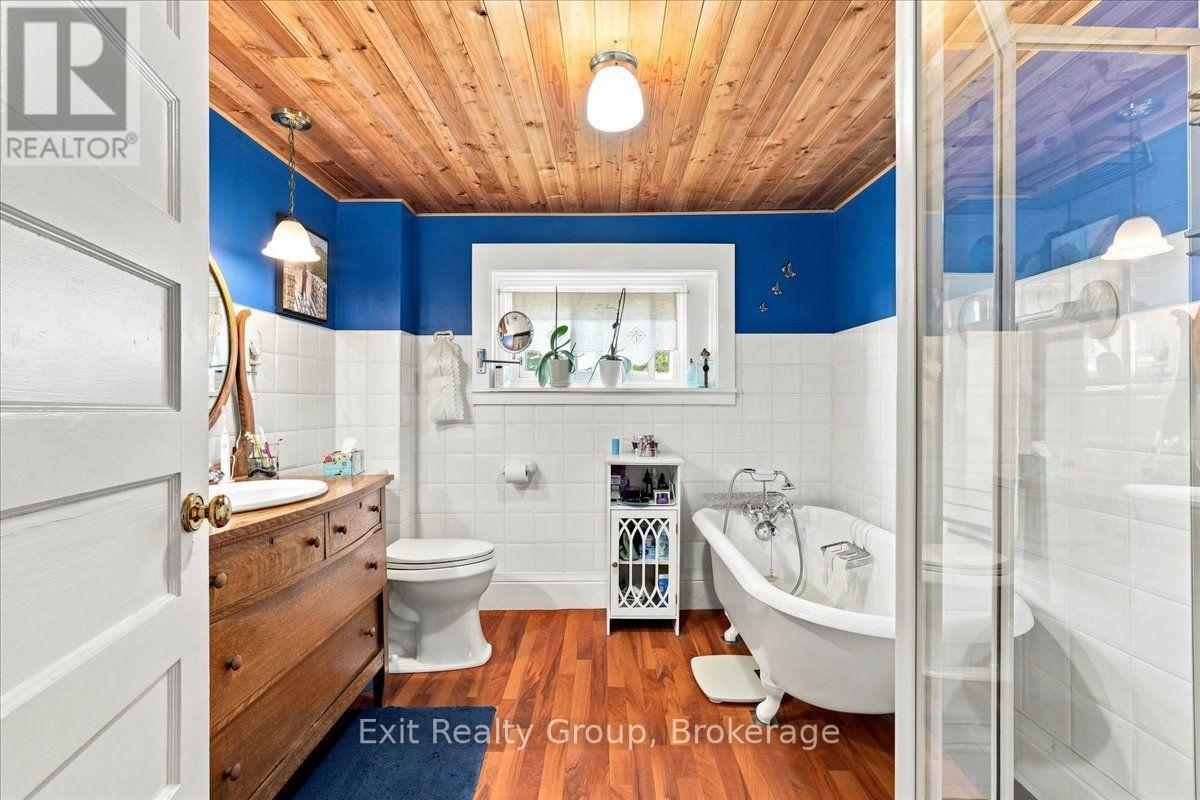 28 Lorne Avenue, Quinte West, Ontario  K8V 5B3 - Photo 27 - X13761648